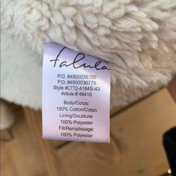 Aritzia (Talulah) jacket - Picture 4 of 5